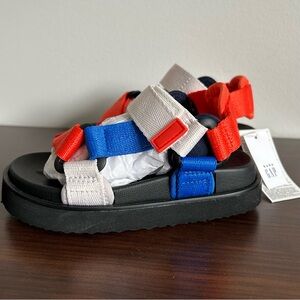 GAP Toddler Strap Sandals